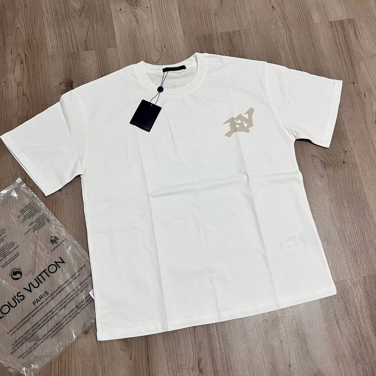 Camiseta LV PREMIUM