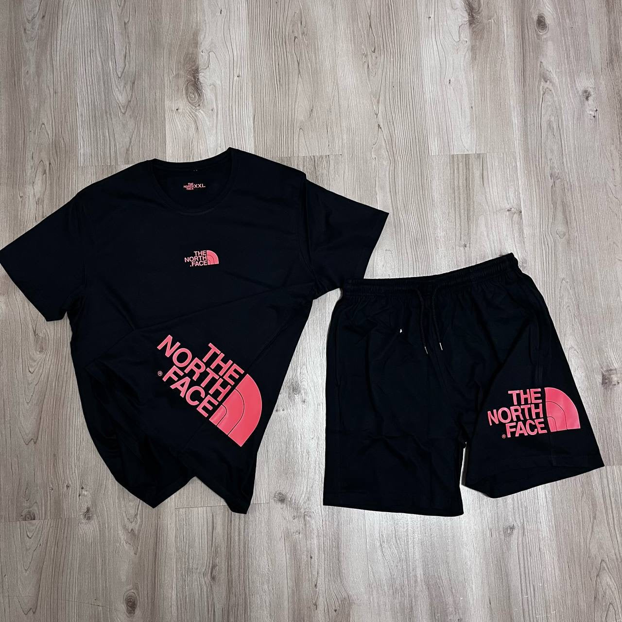 Conjunto corto TNF