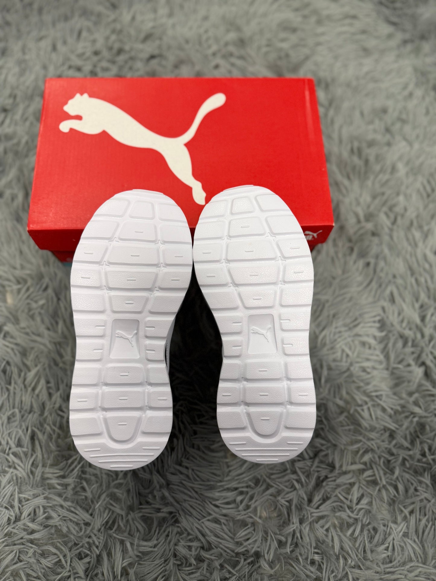 Puma  Anzarun Lite