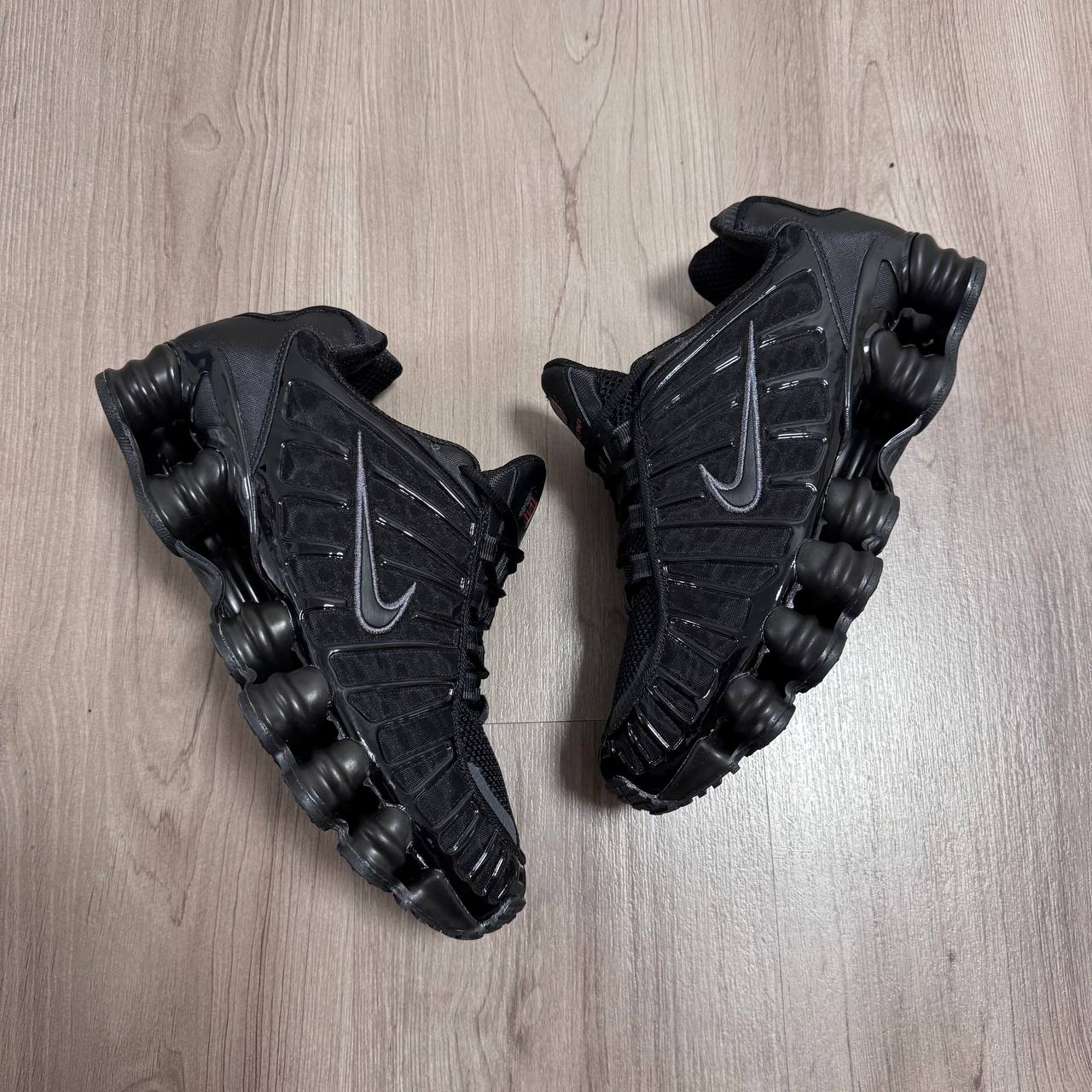 Zapatilla Shox Negras Reflectante