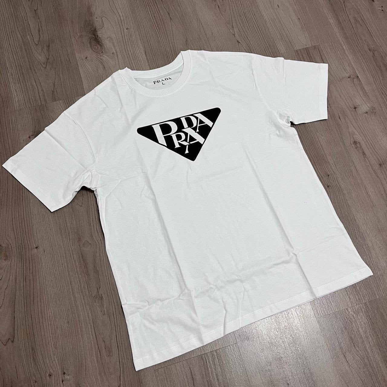 Camiseta Prad blanca OVERSIZE