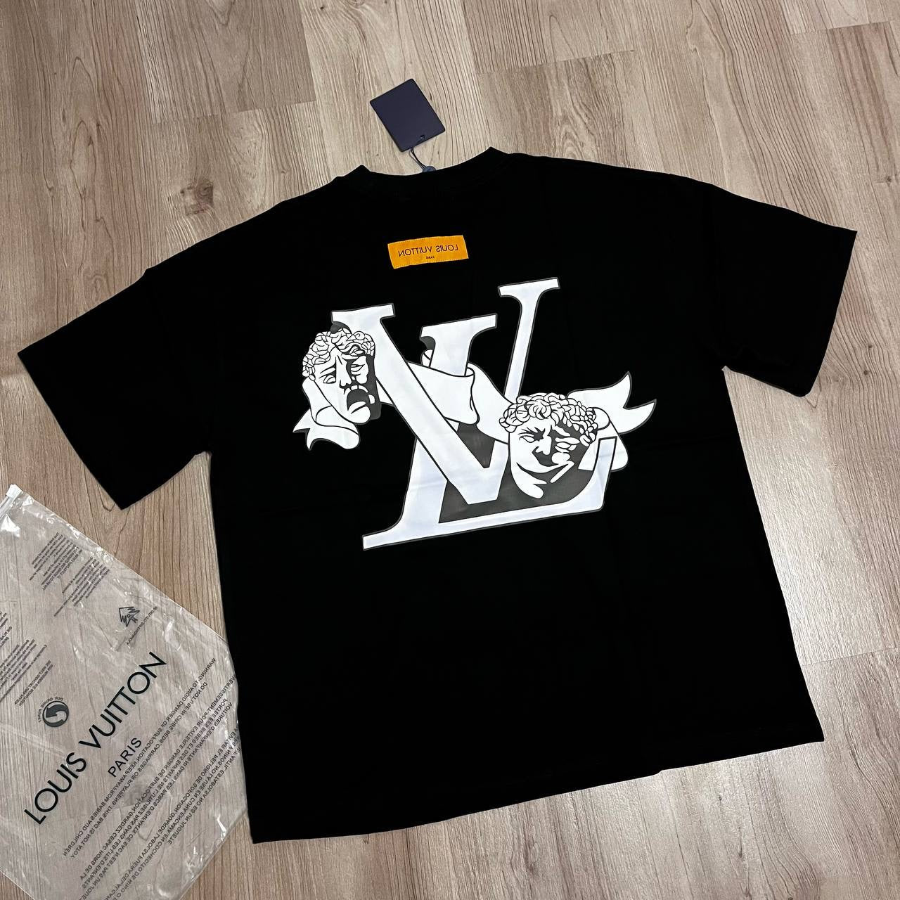 Camiseta LV PREMIUM