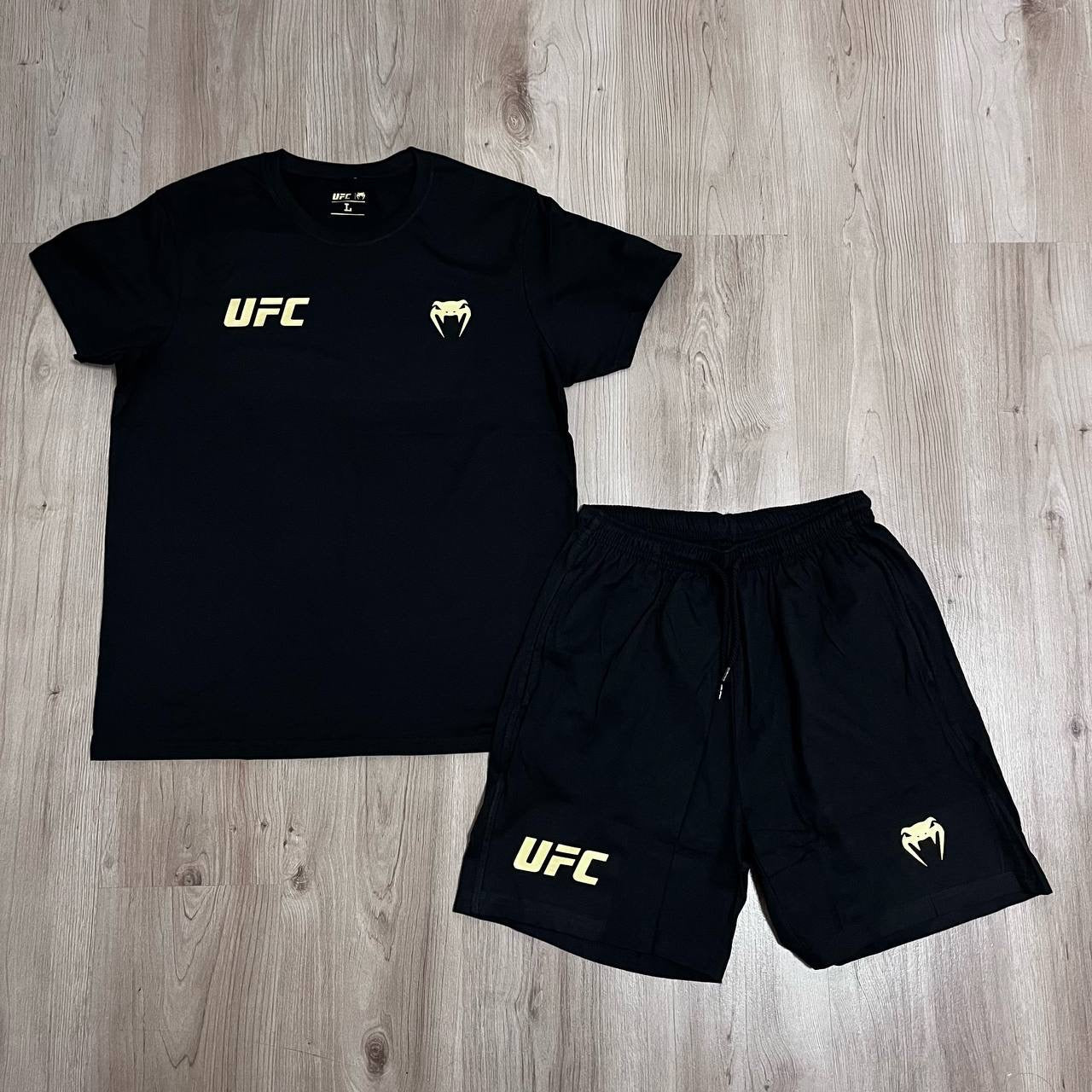 Conjunto corto Venum UFC negro