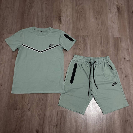 Conjunto corto TCH verde