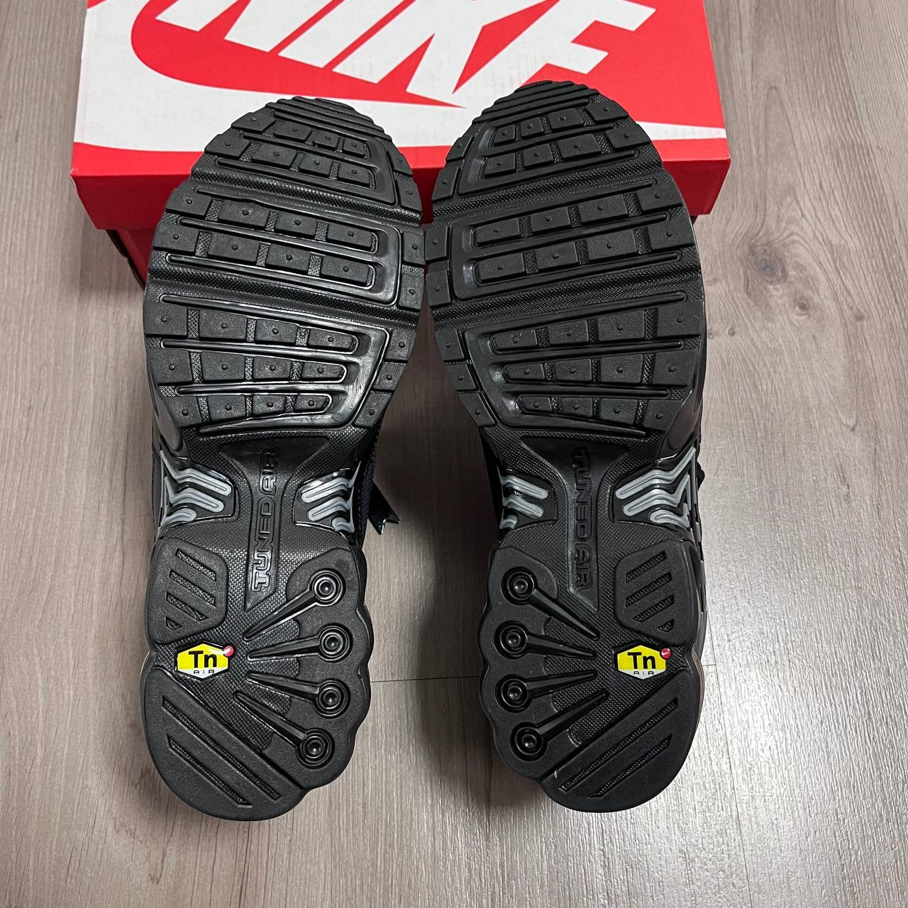 Zapatilla Nik Tuned